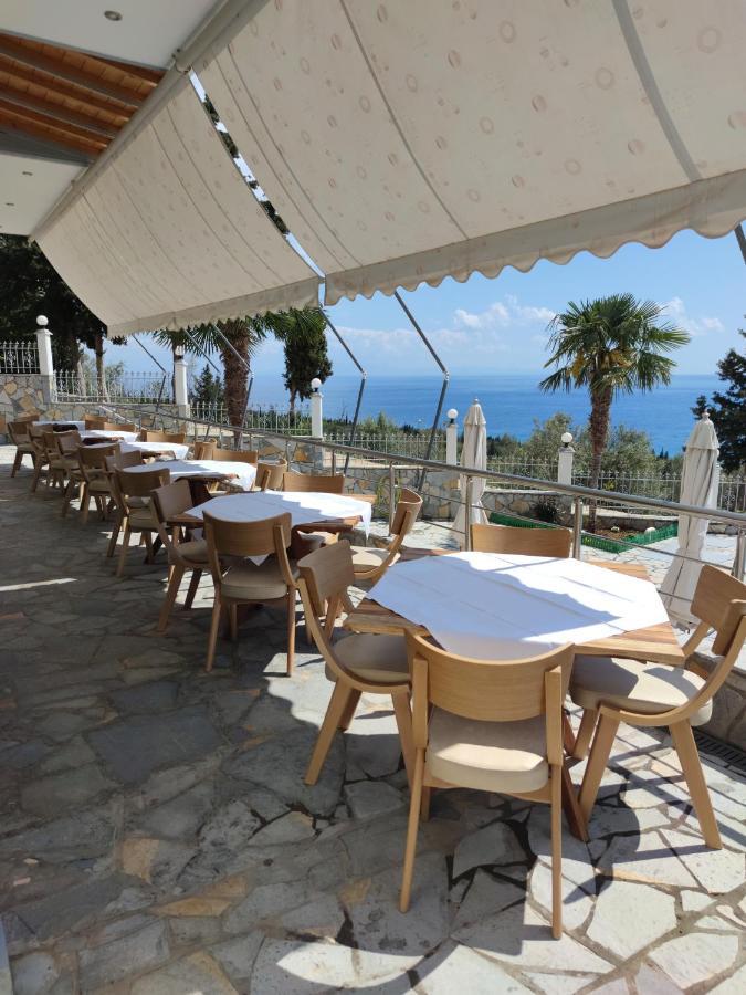 Perivolos Apartments Dhermi Luaran gambar