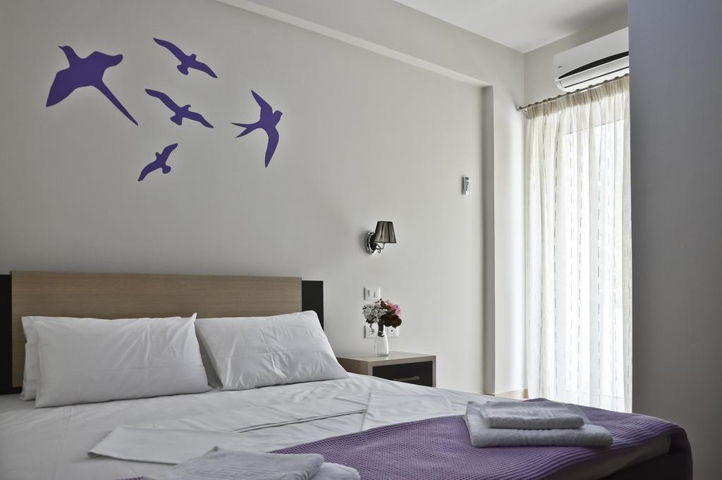 Perivolos Apartments Dhermi Bilik gambar