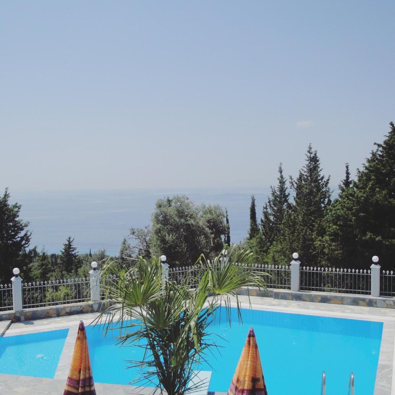 Perivolos Apartments Dhermi Luaran gambar